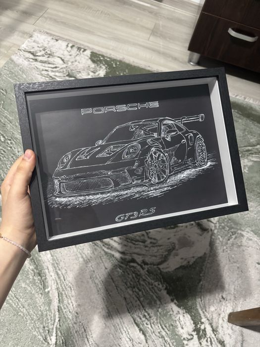 Tablou desenat manual , cu rama shadow