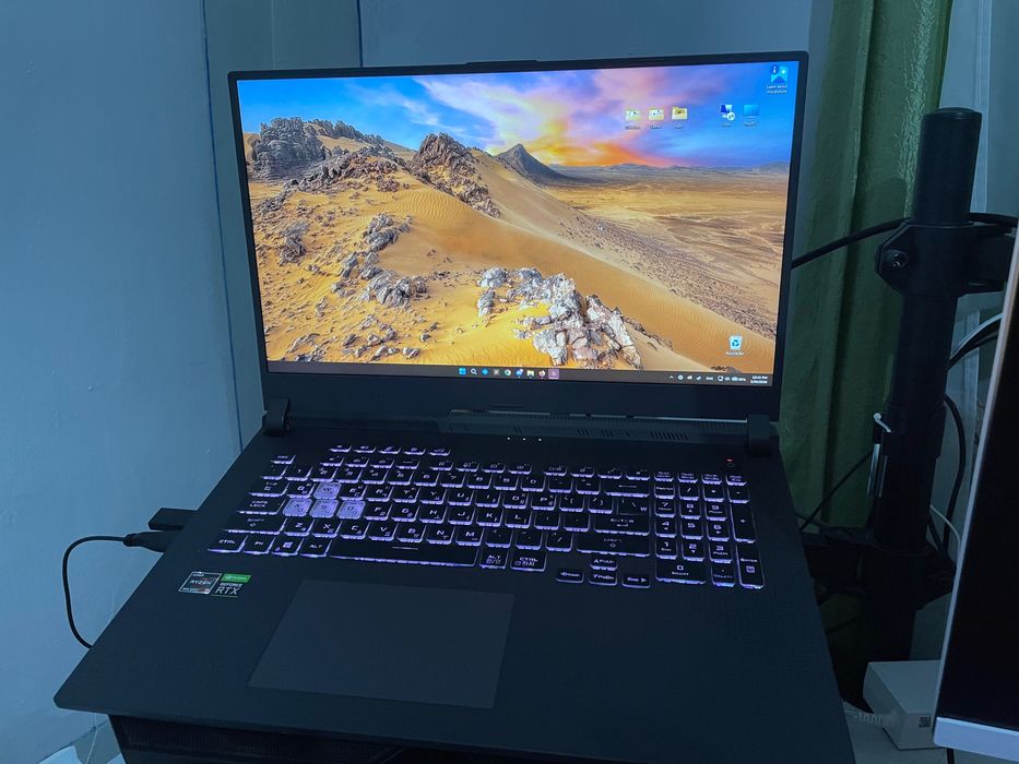 ASUS ROG Strix G17 (Ryzen 9 / RTX 3060 / 32 ГБ / 1 ТБ SSD)