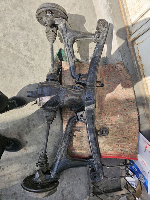 Bmw   most. Reduktor zbore sotiladi