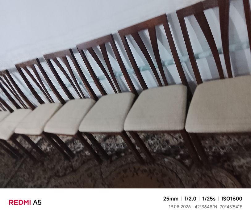 Продам столь и стулья