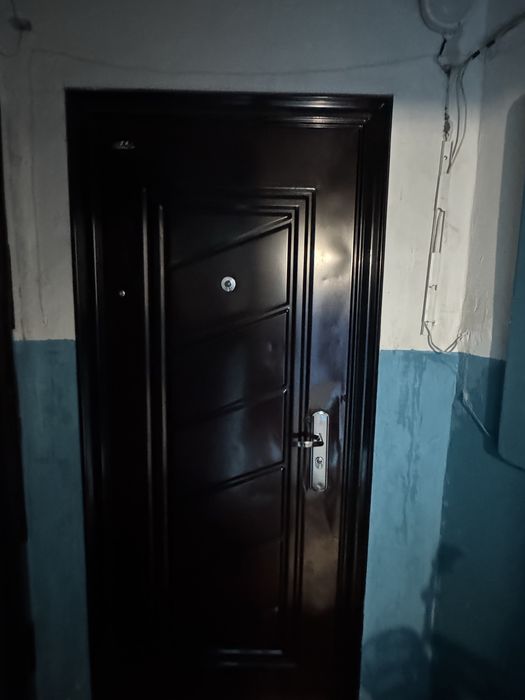 Входная дверь Б/у