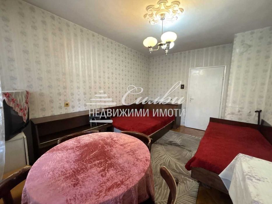 Продава се Четиристаен апартамент в Шумен, Математическа гимназия - 103 кв.м за 1787 €/кв.м - Снимка #4