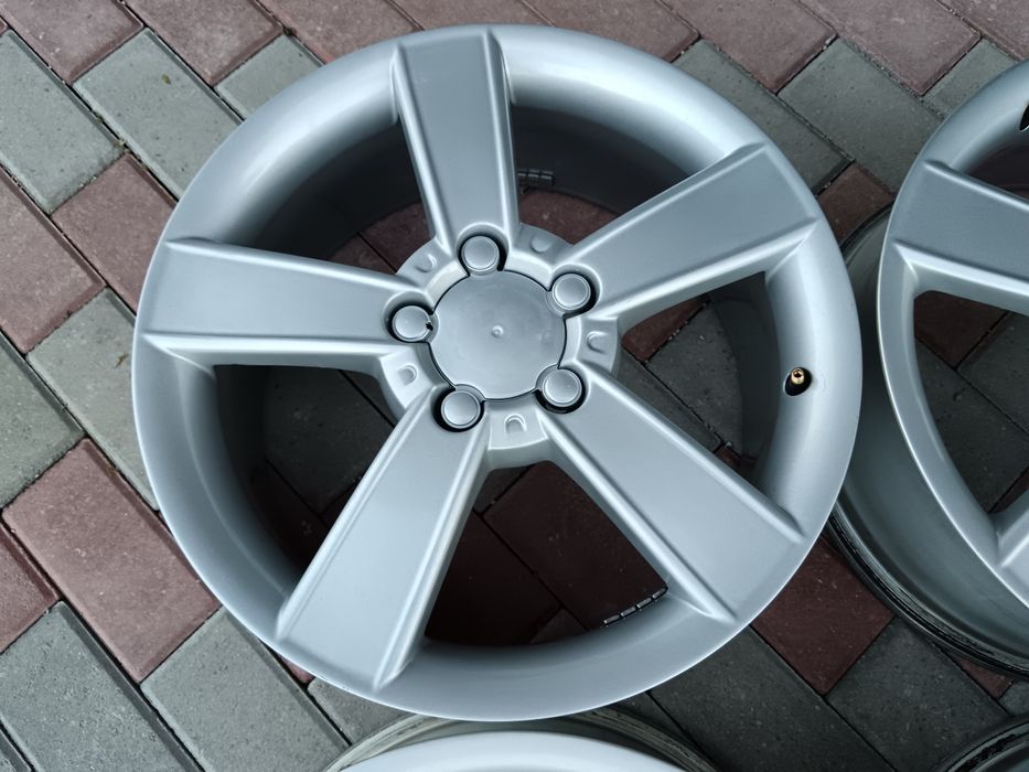 Джанти 17 " SEAT