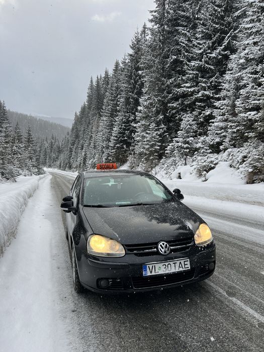 Instructor auto categoria B  Manuala ( Golf 6) sau Automata