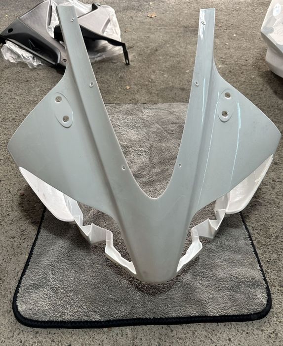 Vând diferite piese motociclete yzf, cbr ,etc