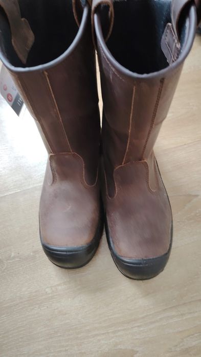 Спецобувь продажа