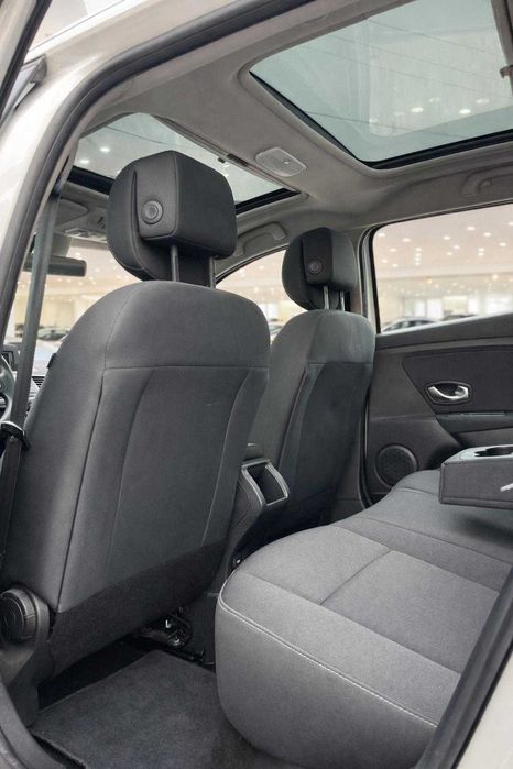 Renault Megane 3 break 1.5dci Panoramic Navi impecabil