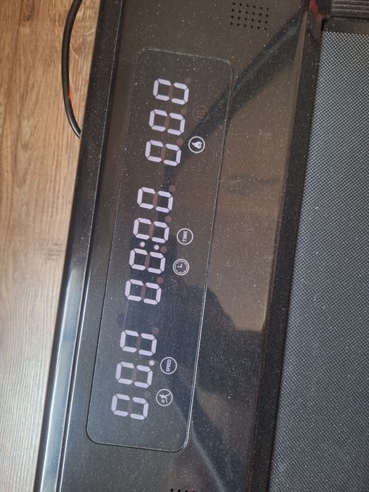 Продам беговую дорожку