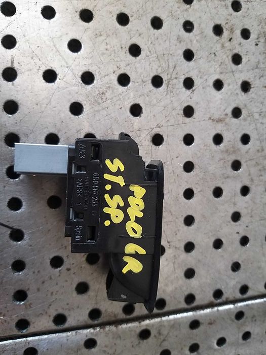 Buton geam electric stanga spate vw polo 6r 6r0867255