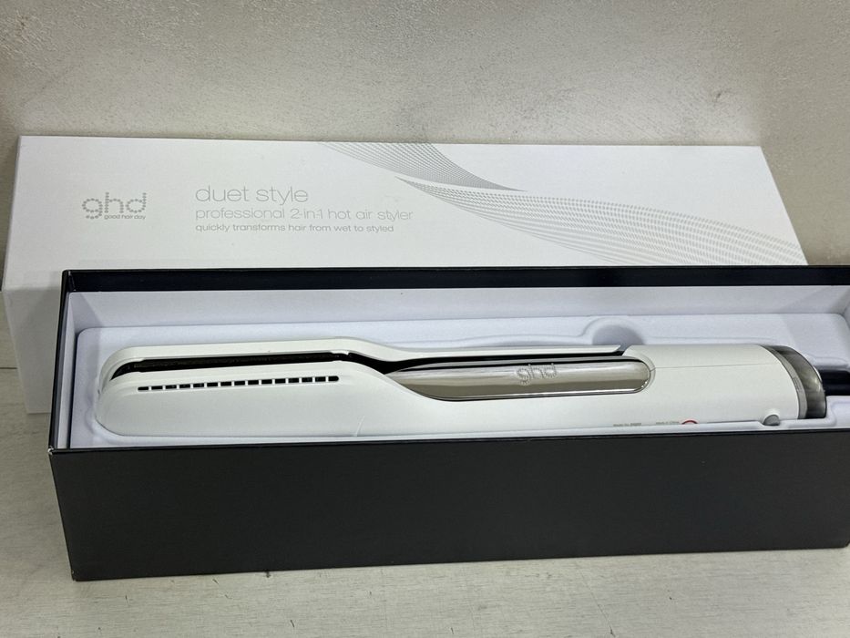 GHD Duet Style White - Placa Profesionala cu Aer Cald 2-in-1 Pentru Uscare si Indreptare , noua , nefolosita !