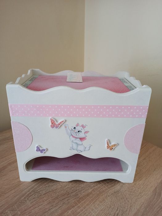 Кутия за памперси