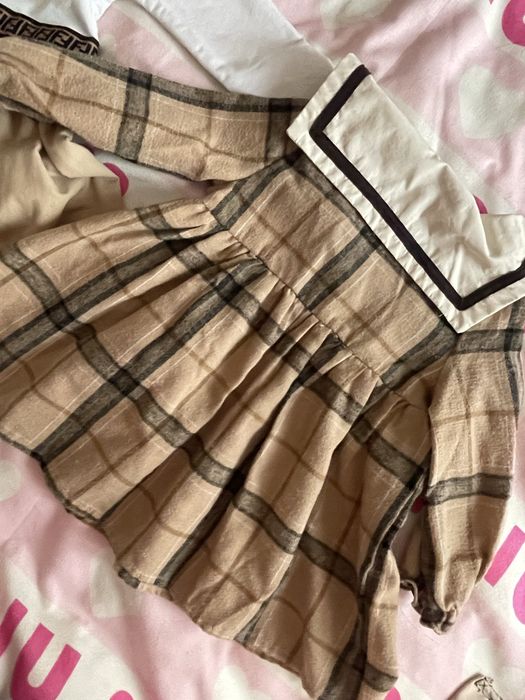 Fendi burberry роклички и тренч За бебе