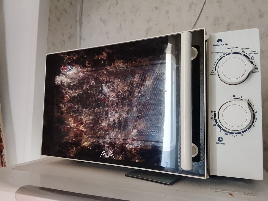 Продам срочно кухни гарнитур