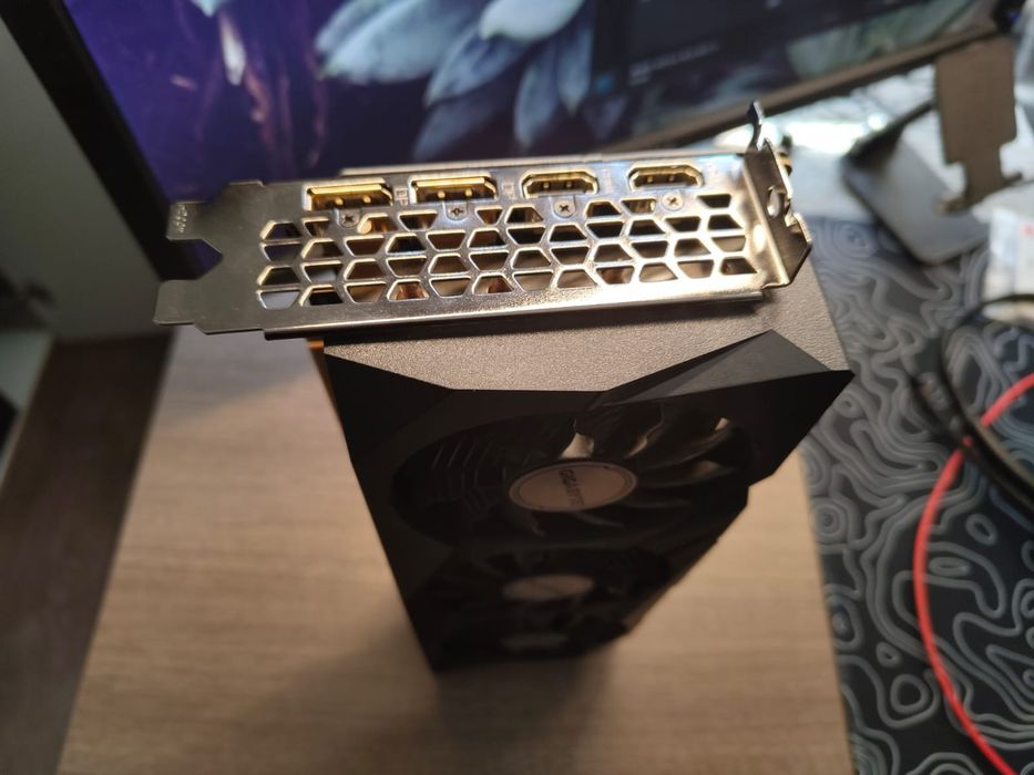 Видеокарта AMD Radeon RX 6800 XT 16gb