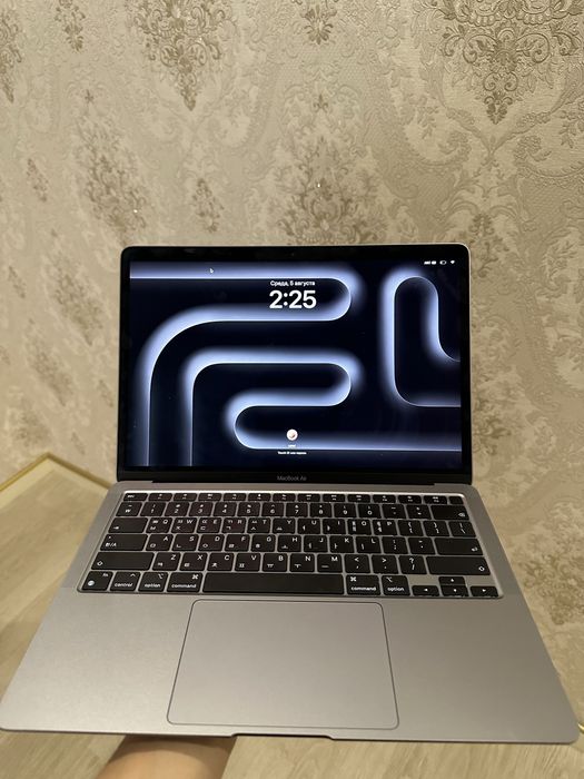 MacBook M1 срочно