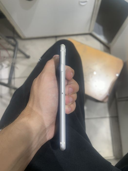 iphone se 2022,64gb