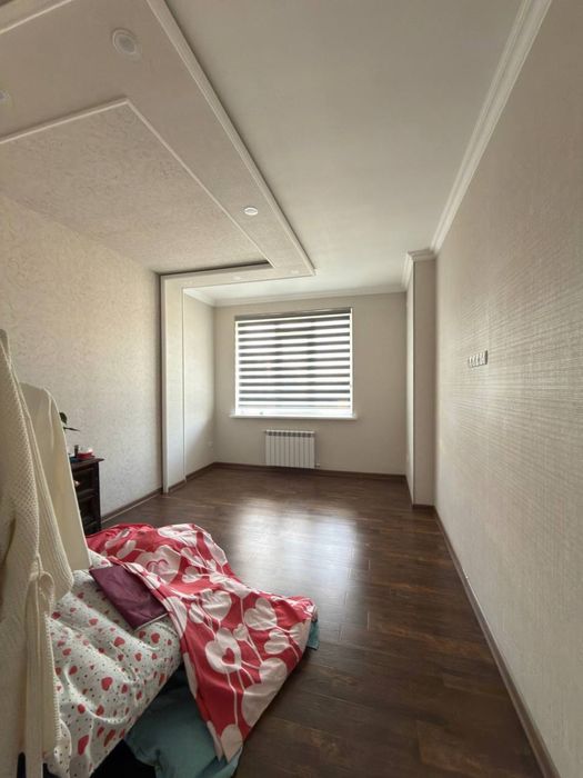 3 xonalik 102 kvadrat kvartira karobka narxida Arzon srochno sotiladi