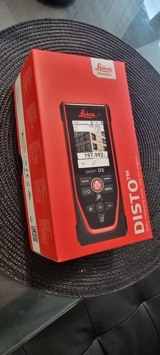 Telemetru laser, Ruleta electronica LEICA DISTO D5