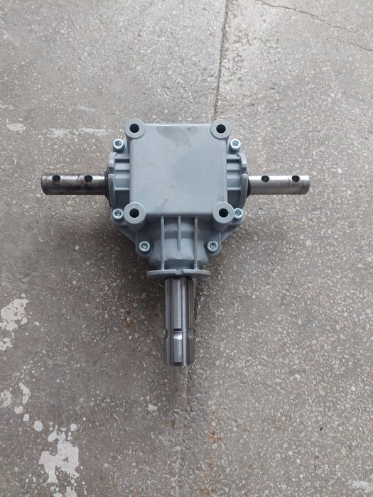 Transmisie unghiulara 3 axe