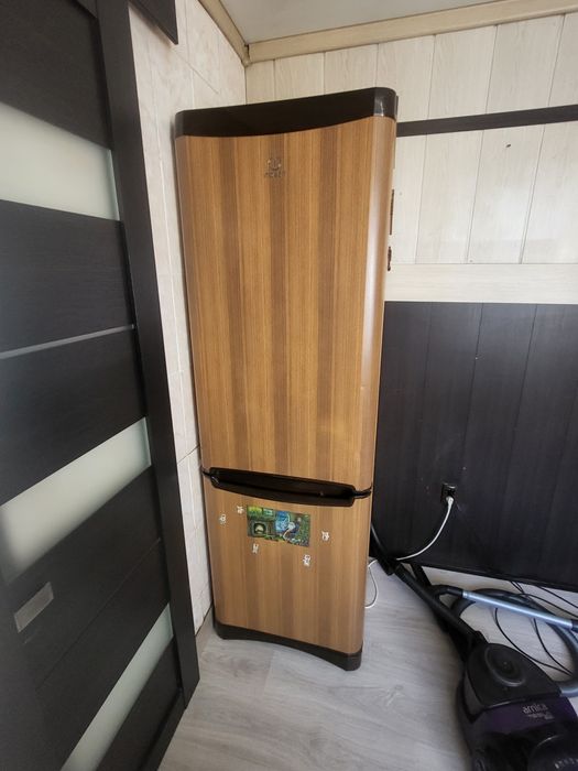 Холодильник холодильник