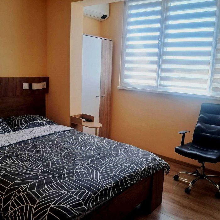 Давам под наем обзаведен двустаен апартамен ж.к. Дружба 1