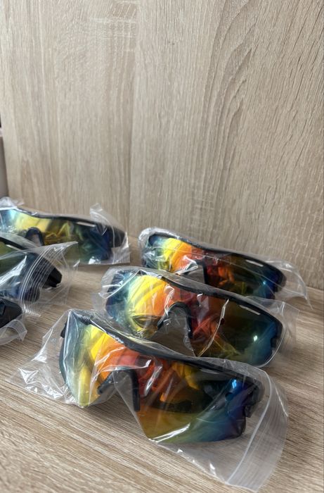 Спортивные очки