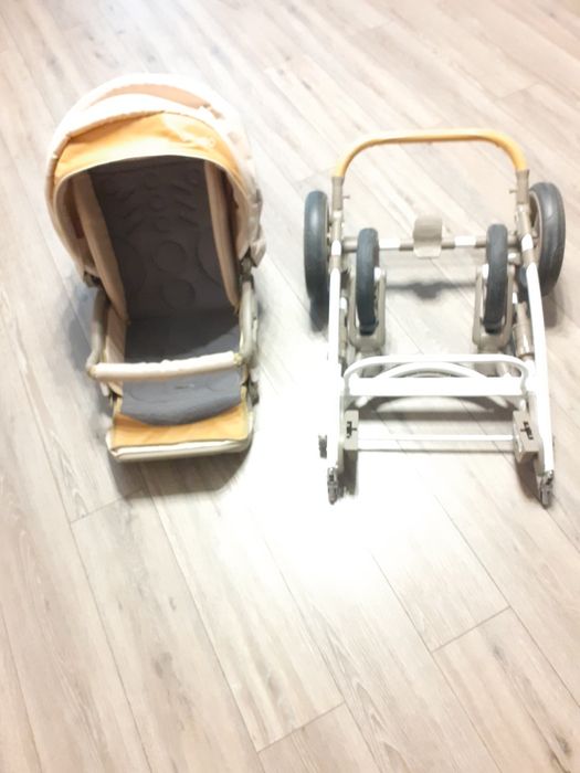 Коляска детская                       .