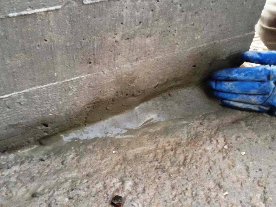 Gidroizolatsiya va surtma izolyatsiya hizmatlari