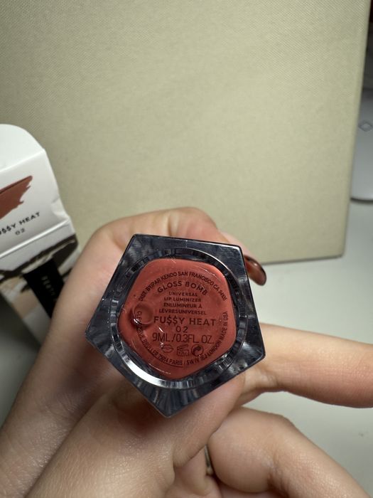 Fenty Beauty Gloss Bomb Heat