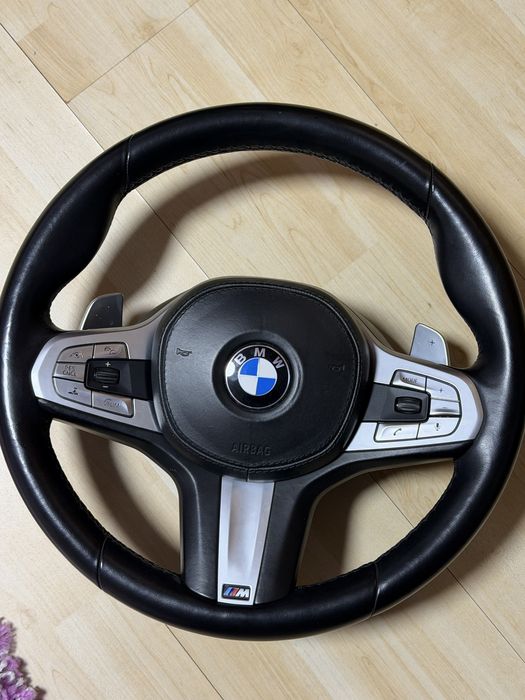 Volan M BMW  G11 G12 NonLci Traffic Jam vibratii padele