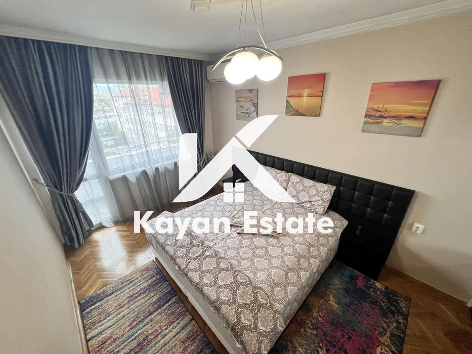 Дава се под наем Двустаен апартамент в Бургас, Център - 70 кв.м за 500 € - Снимка #5