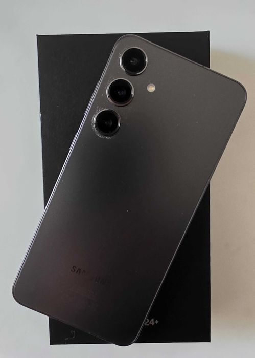 Vand Samsung Galaxy S24 Plus