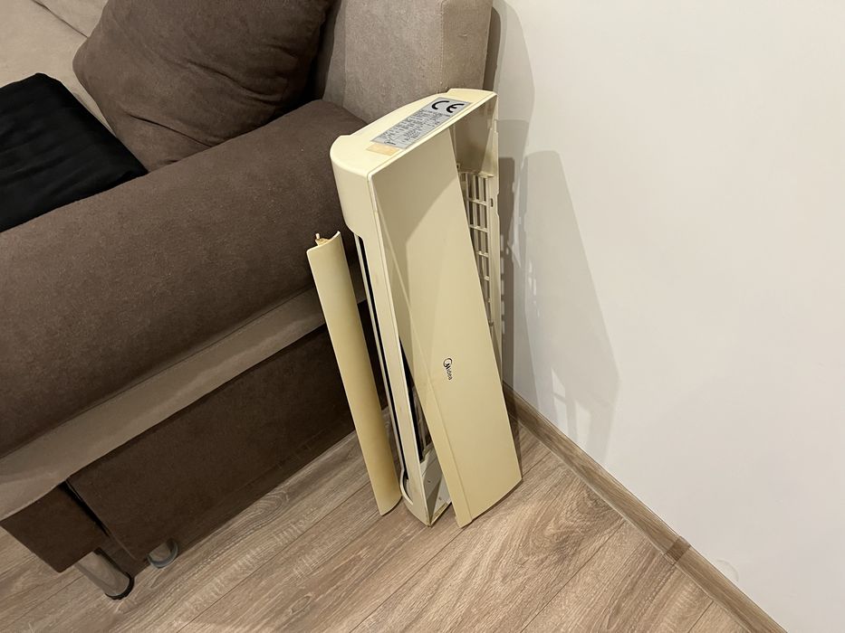 Продавам климатик Мидеа 12000бту