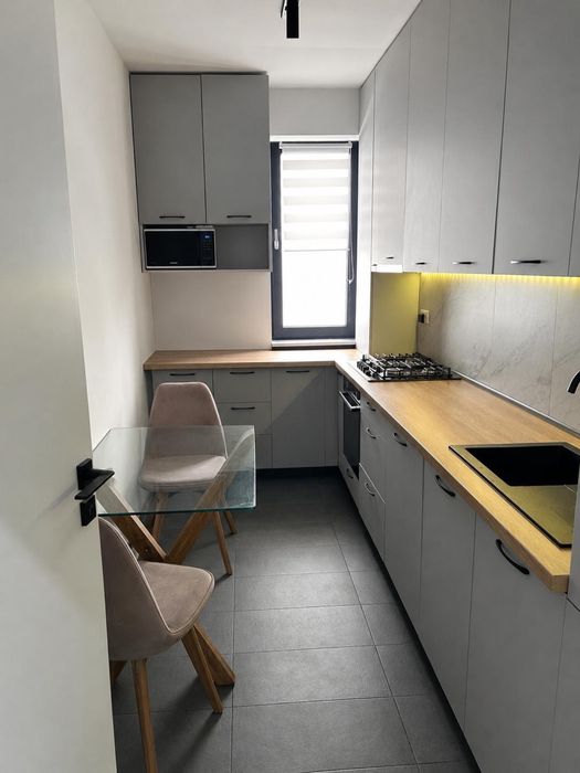 Apartament 3 camere de vanzare Otopeni + 2 locuri de parcare
