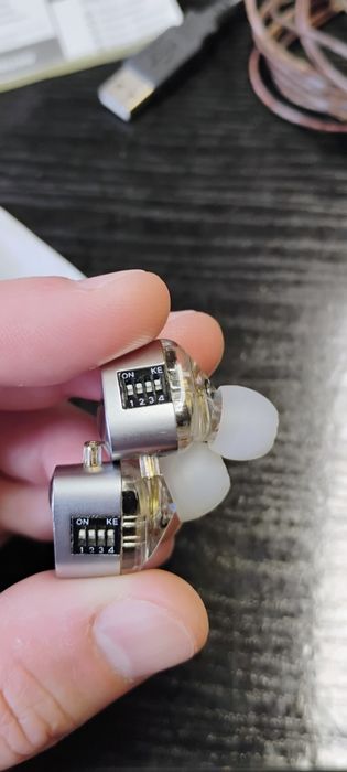 IEM слушалки  KZ Castor