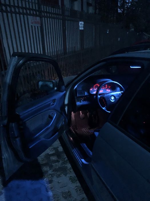 Bmw e46 320  CITITI ANUNTUL !