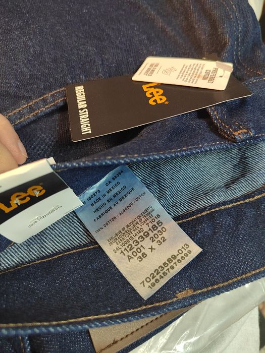 Джинсы Lee regular fit.р.-34/32 и 36/32.