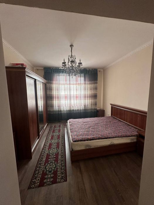 Термиз маркази гостандарт ёнидаги 5 этажлик домни 4 кавати