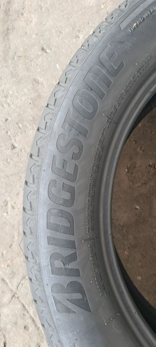4 anvelope vara Bridgestone 245/50/19