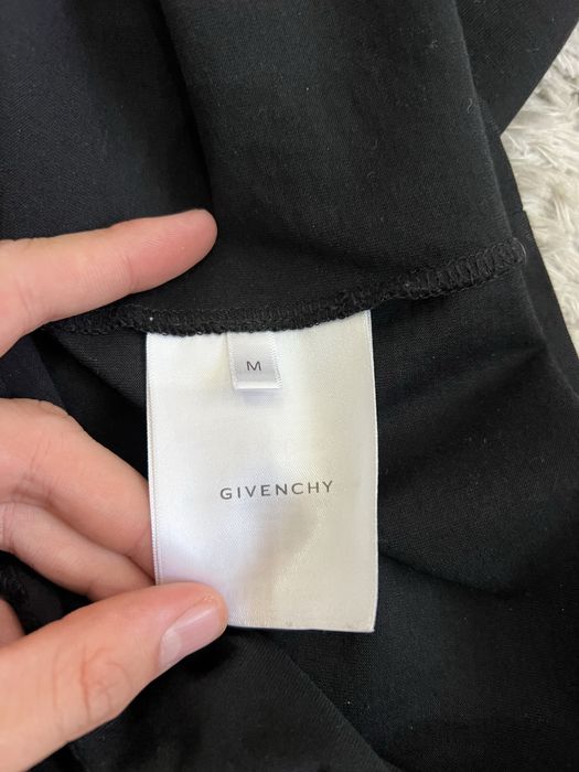 Givenchy reversed тениска
