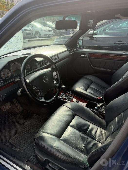 Мерседес W124 E 3.6 сотилади