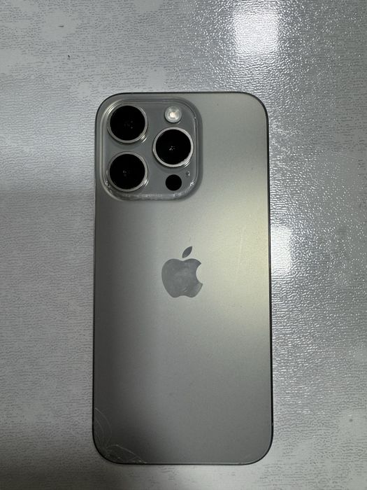 Iphone 15 pro Natural Titan