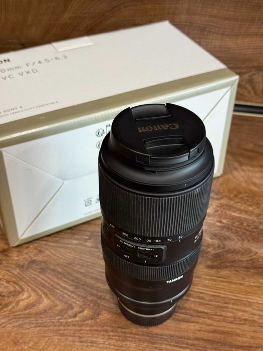 Обективи Sony E Mount Твърди и Варио