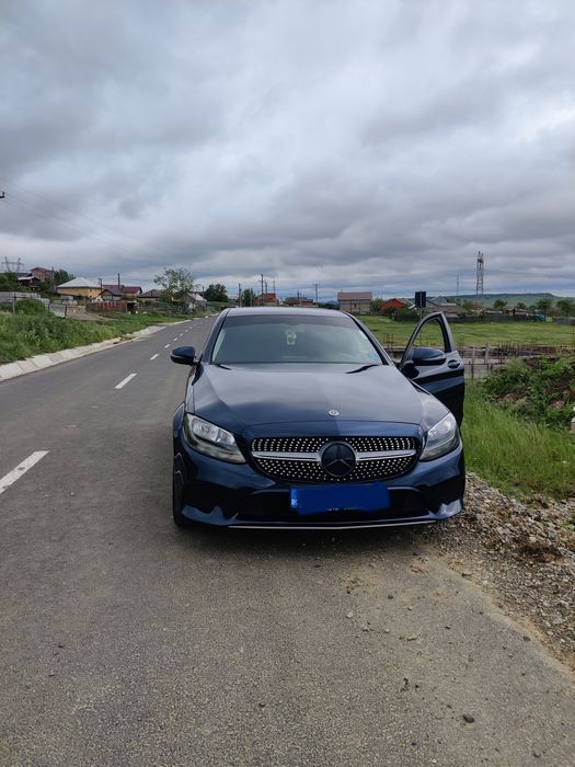 Vând mercedes C class 2019