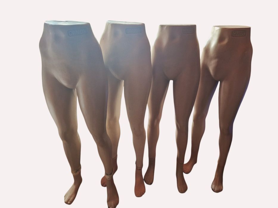 Vand pachet de 4 bucati picioare dama