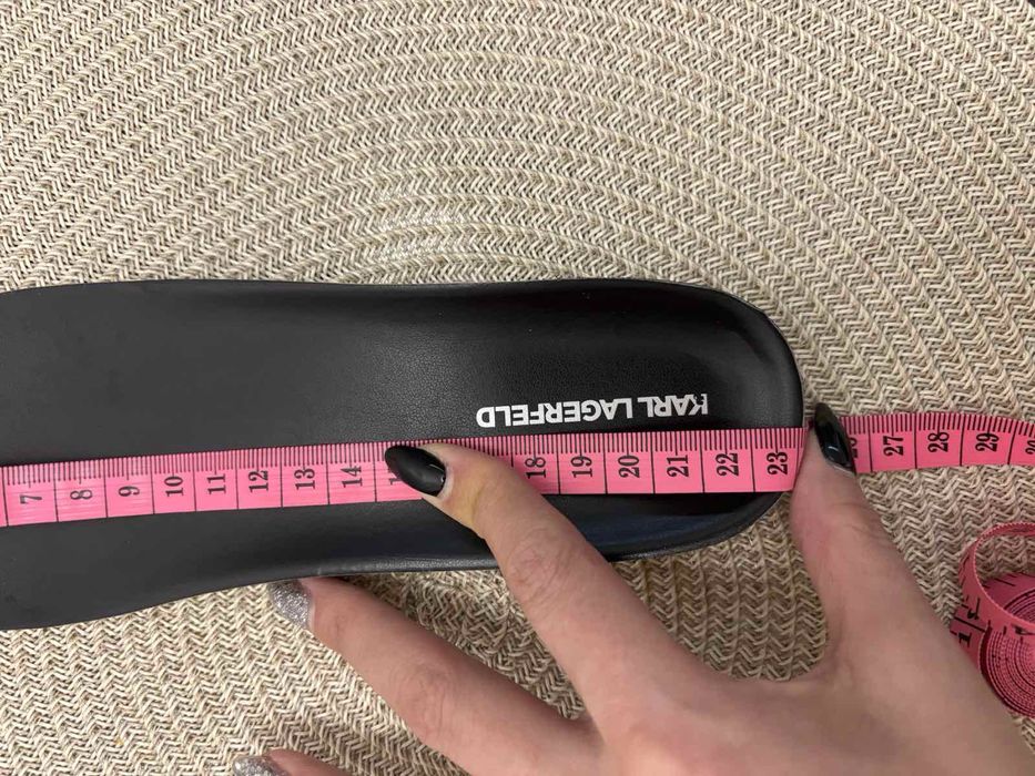 Karl Lagerfeld кецове