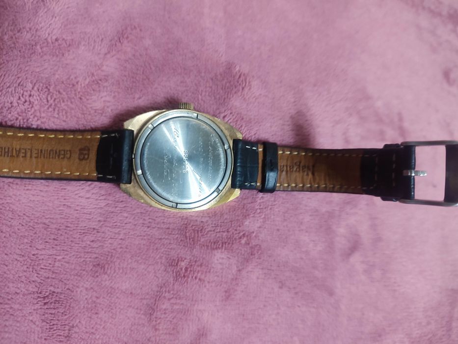 Часы Ракета Города