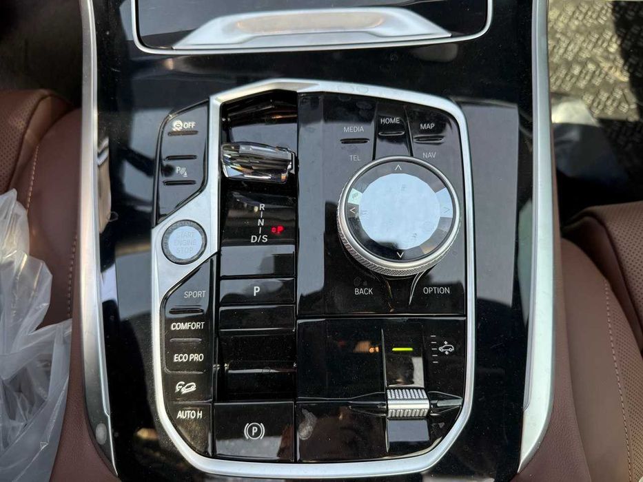 BMW X5 , X drive40i M Sport Pro new