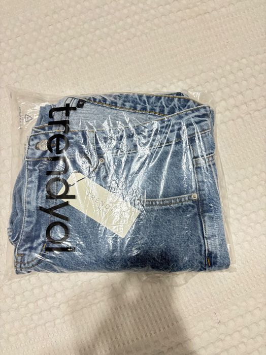 Мъжки дънки от Трендйол