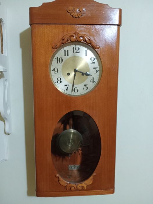 Ceas de perete Gustav Becker